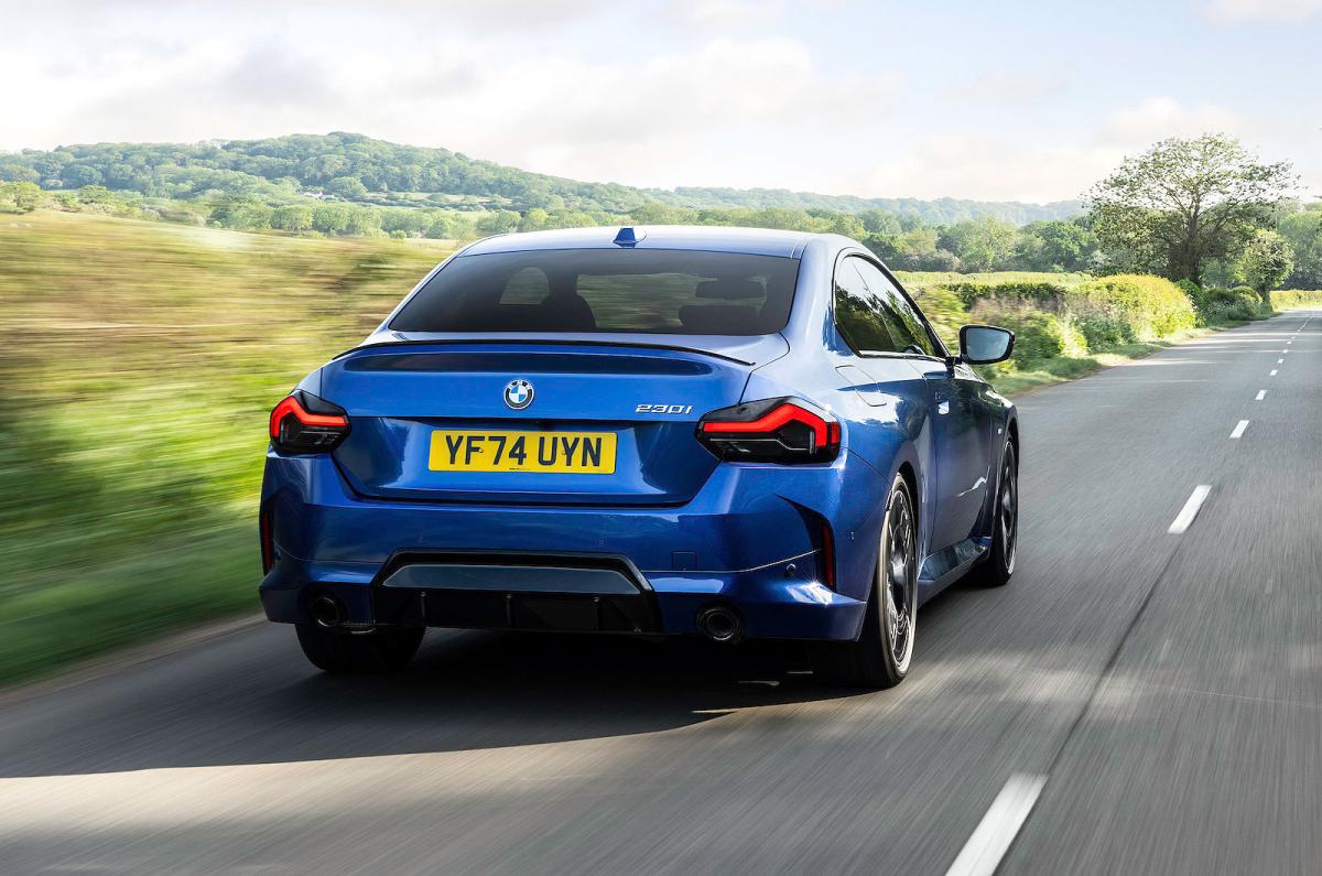 BMW 2 Series Coupé rear right driving