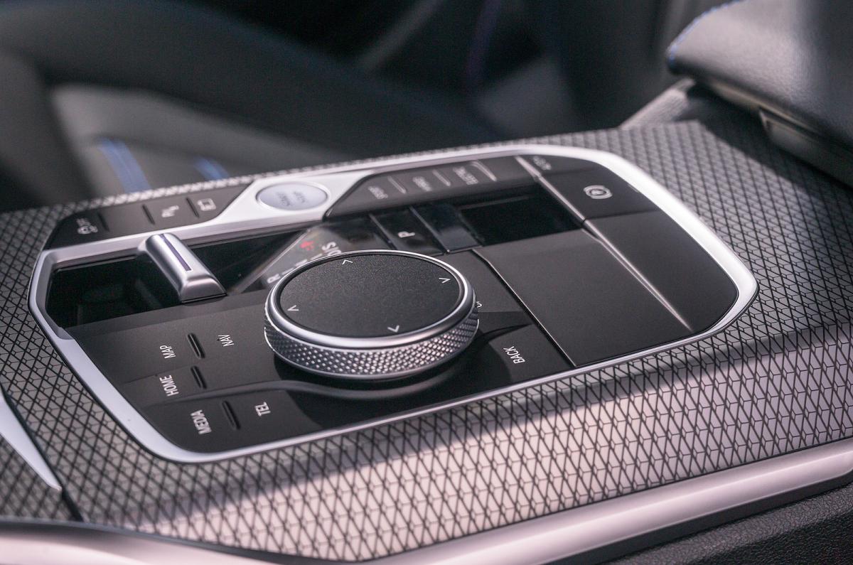BMW 3 Series Touring interior detail