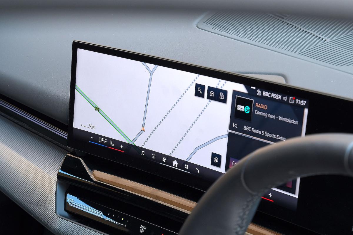 BMW 5 Series Touring infotainment touchscreen