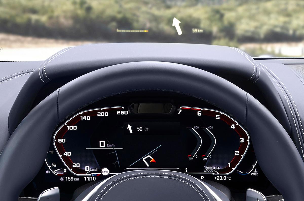 BMW 8 Series Gran Coupé driver display