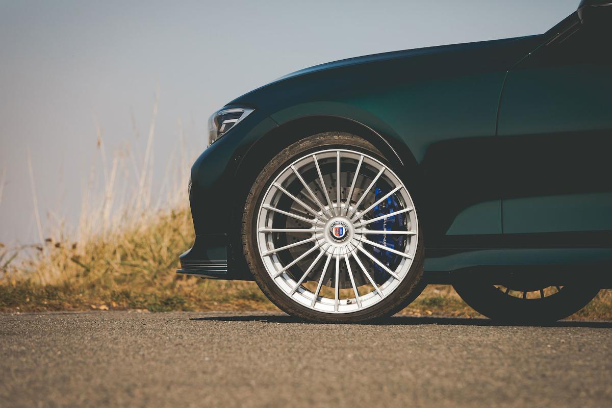 BMW Alpina B3 Touring alloy wheel detail