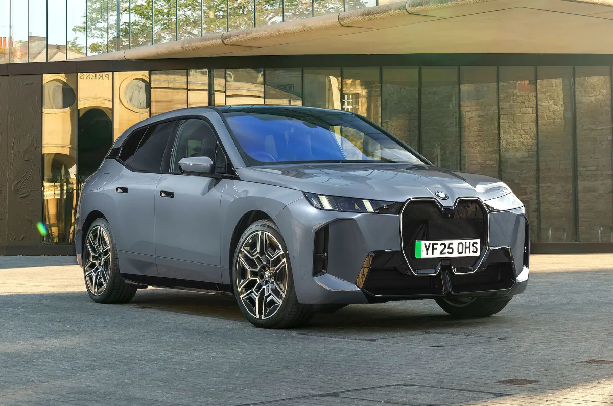 60-111-5kwh-m-sport-suv-5dr-electric-auto-xdrive-11kw-charger-544-ps