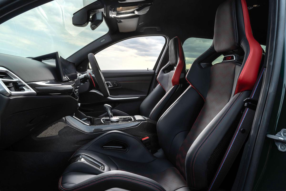 BMW M3 CS Touring front seats