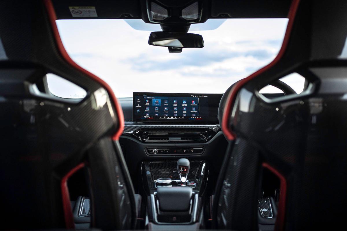 BMW M3 CS Touring infotainment touchscreen