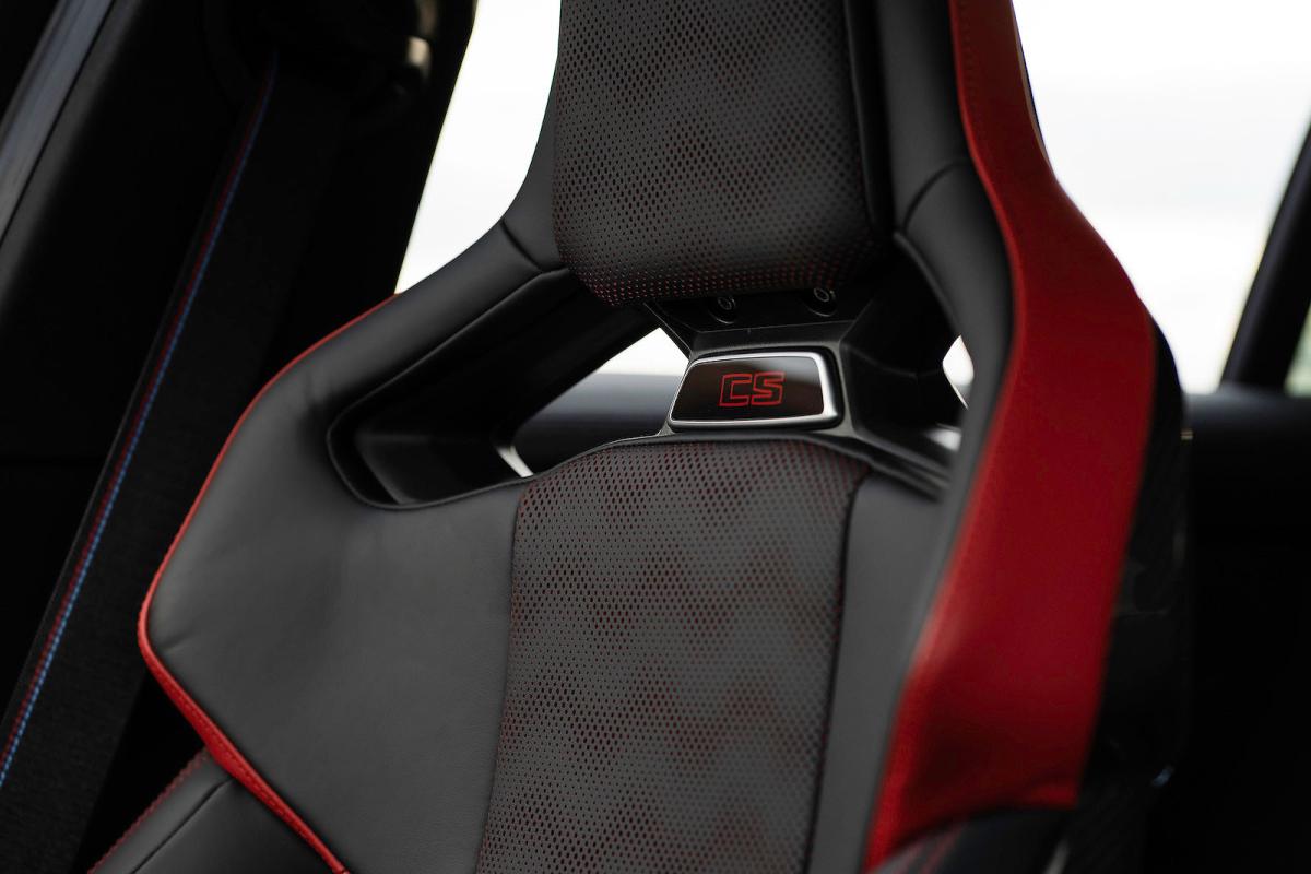 BMW M3 CS Touring seat detail