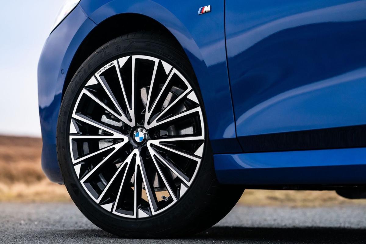 BMW 2 Series Active Tourer alloy wheel