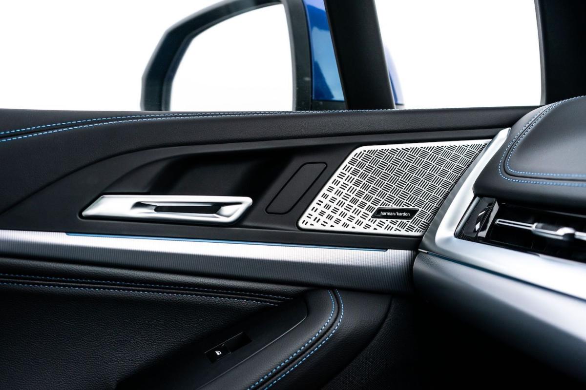 BMW 2 Series Active Tourer interior detail