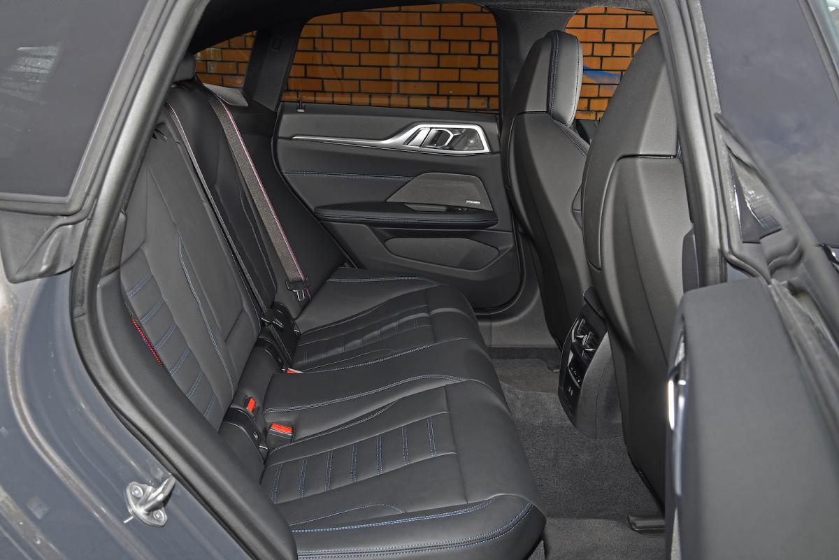 Used BMW i4 2021-present interior back seats