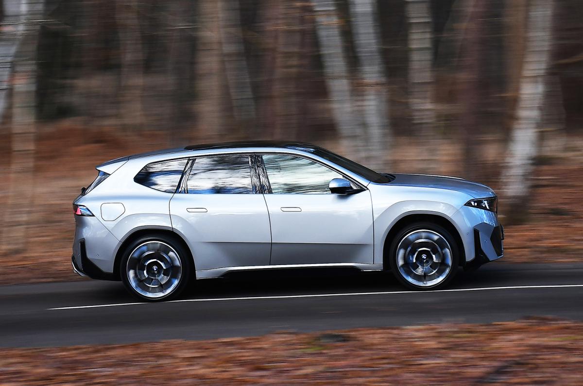 BMW iX3 side driving