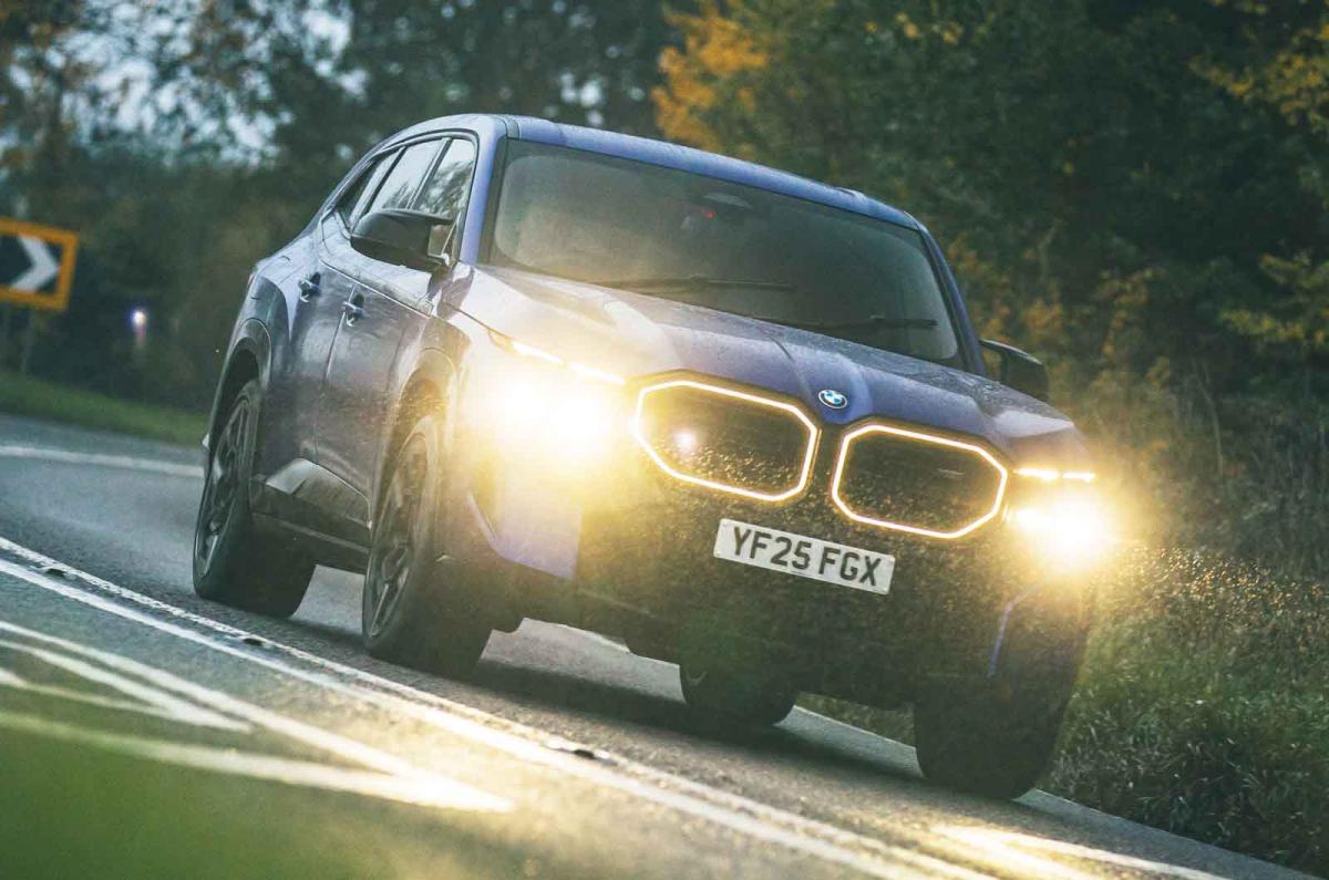 BMW XM front cornering