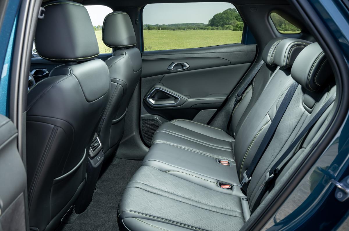 BYD Atto 2 DM-i rear seats
