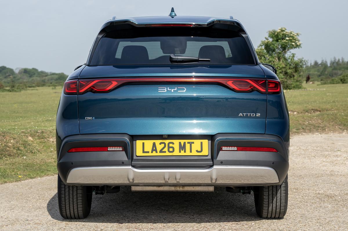 BYD Atto 2 DM-i static rear