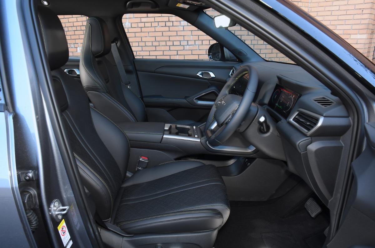 BYD Atto 2 front seats