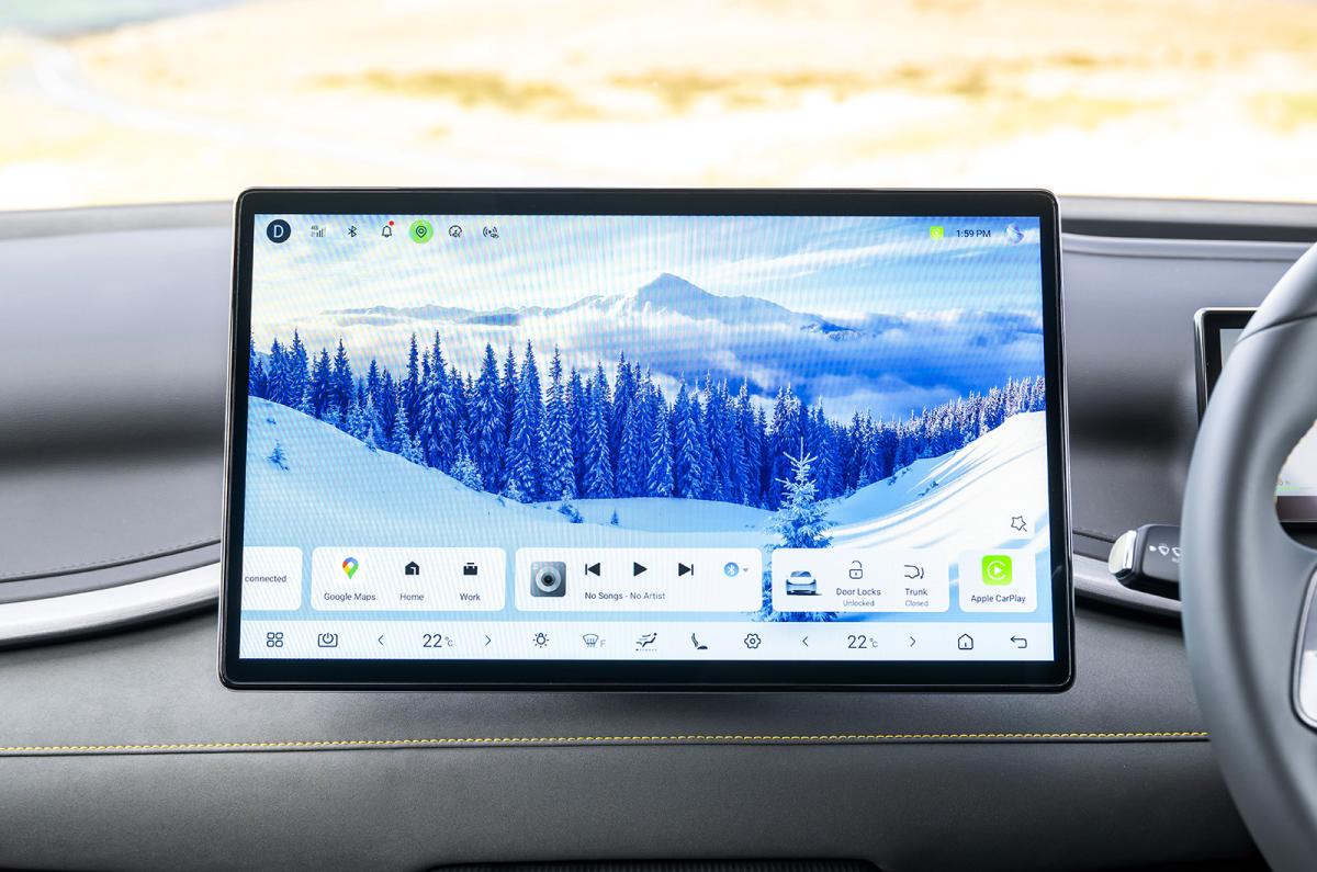 BYD Atto 3 Evo touchscreen