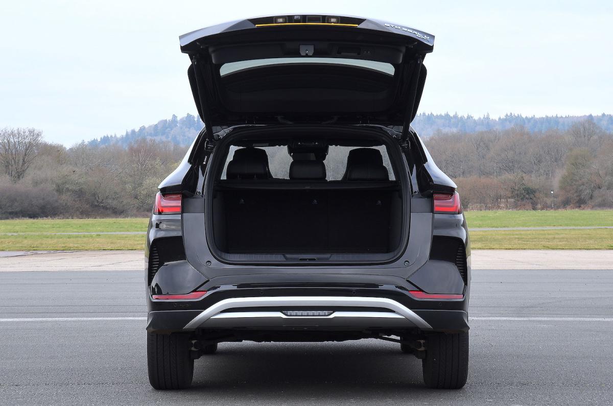 BYD Seal U rear static boot open