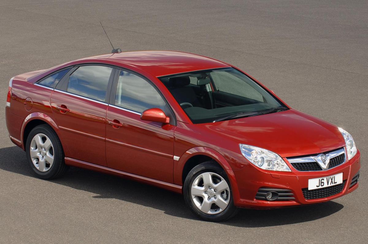 Vauxhall Vectra Hatchback (02 - 09)