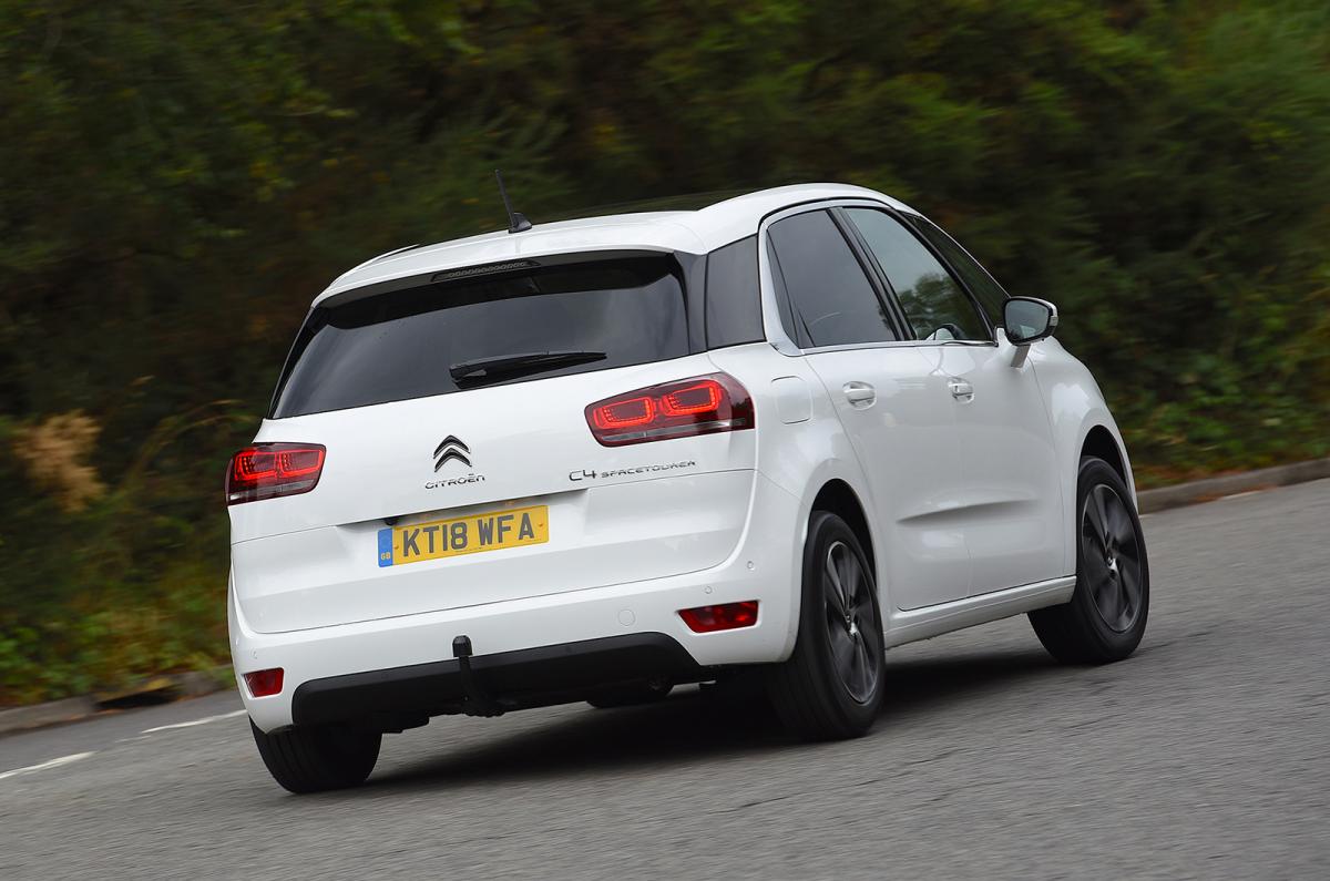 Citroën C4 Spacetourer rear with tow bar
