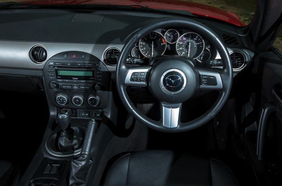 Mazda MX-5 Open (05 - 15)