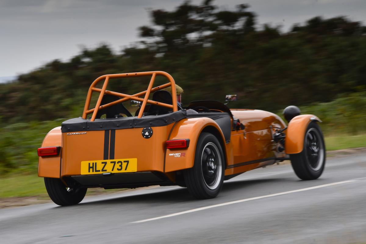 Caterham Seven 170 R rear right tracking