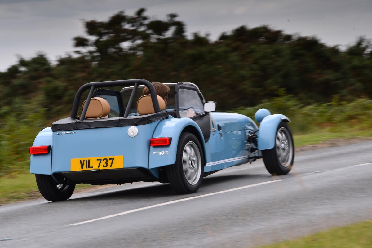 Caterham Seven 170 S rear right tracking