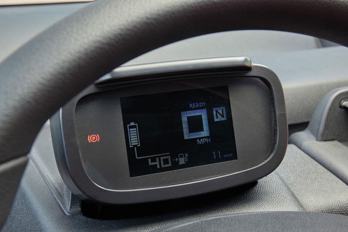 Citroen Ami Cargo 2022 interior driver display