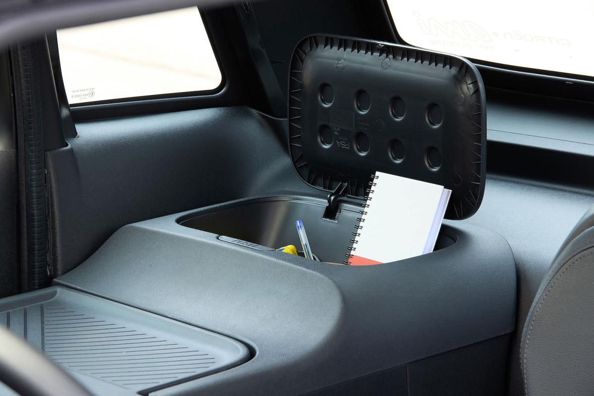 Citroen Ami Cargo 2022 interior detail