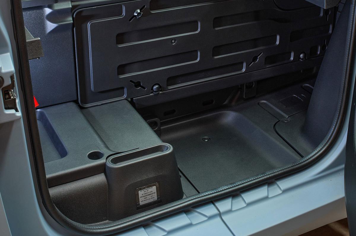 Citroen Ami Cargo 2022 load bay