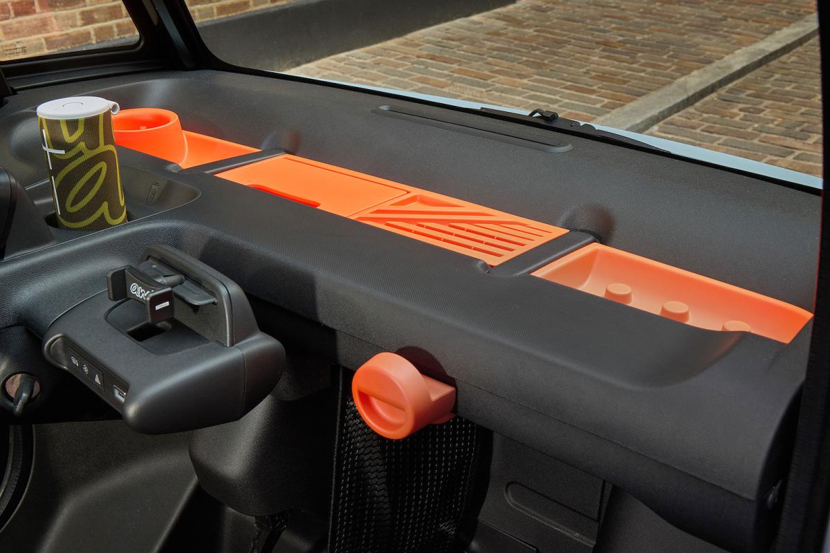 Citroen Ami interior dashboard
