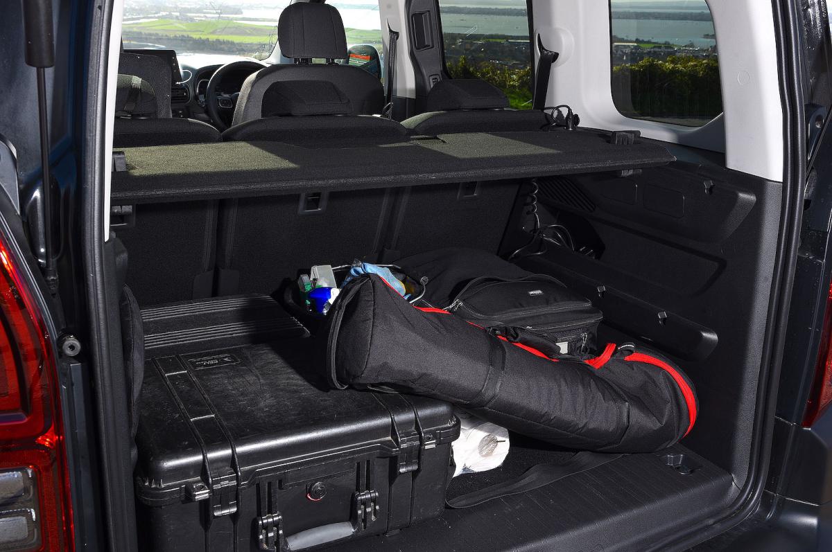 Citroen Berlingo MPV boot