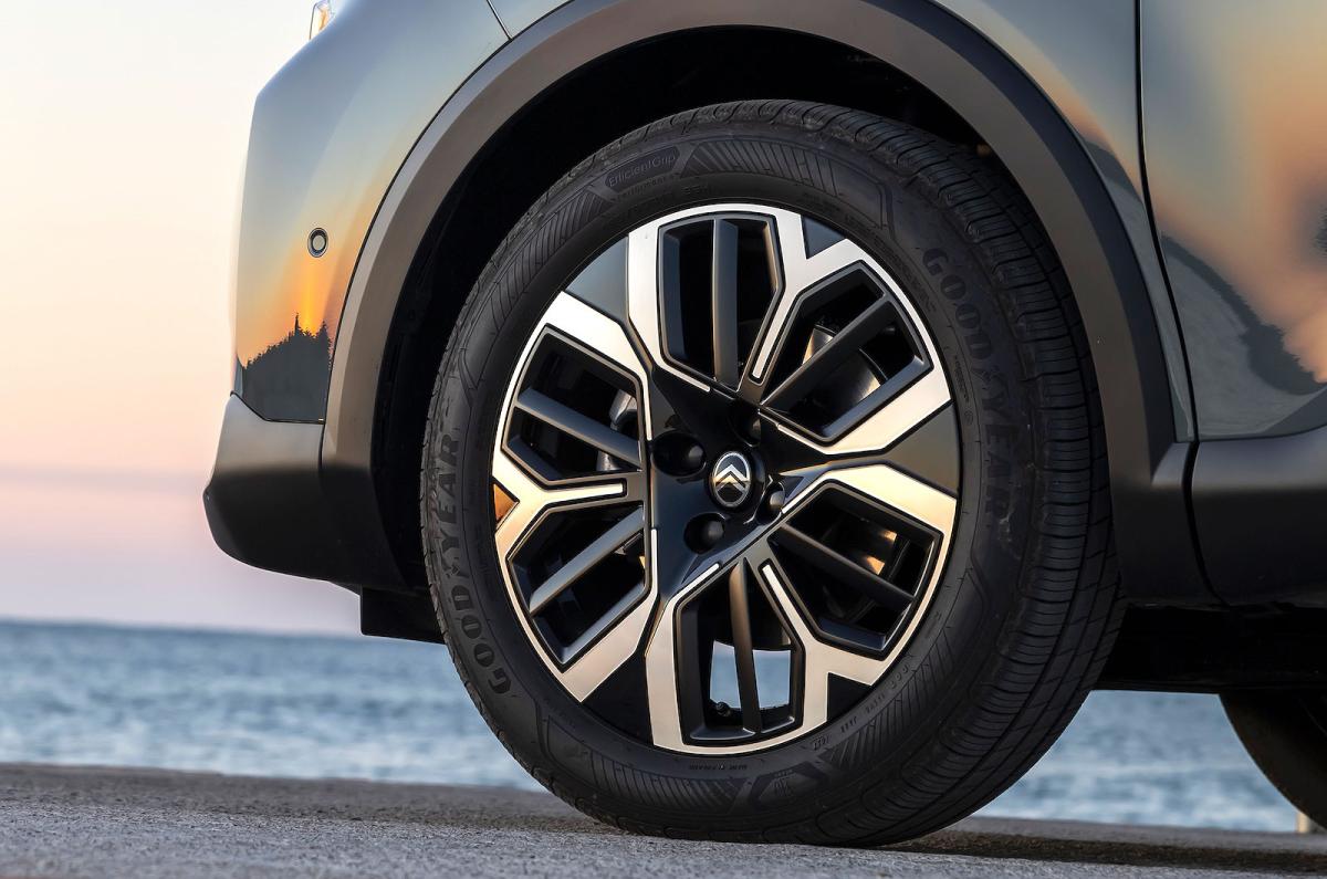 Citroen C4 alloy wheel