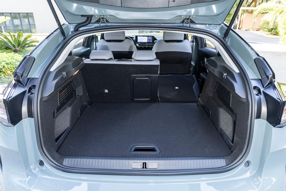 Citroen C4 boot