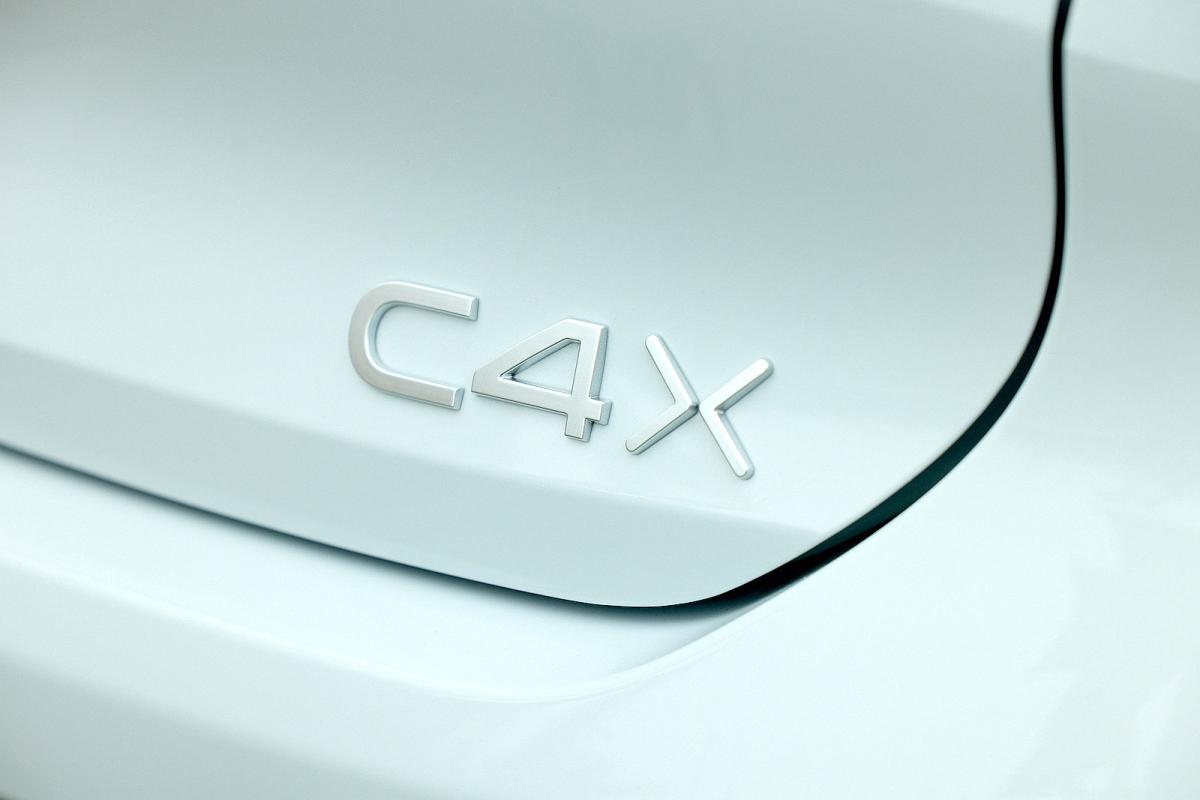 Citroen C4 X rear badge