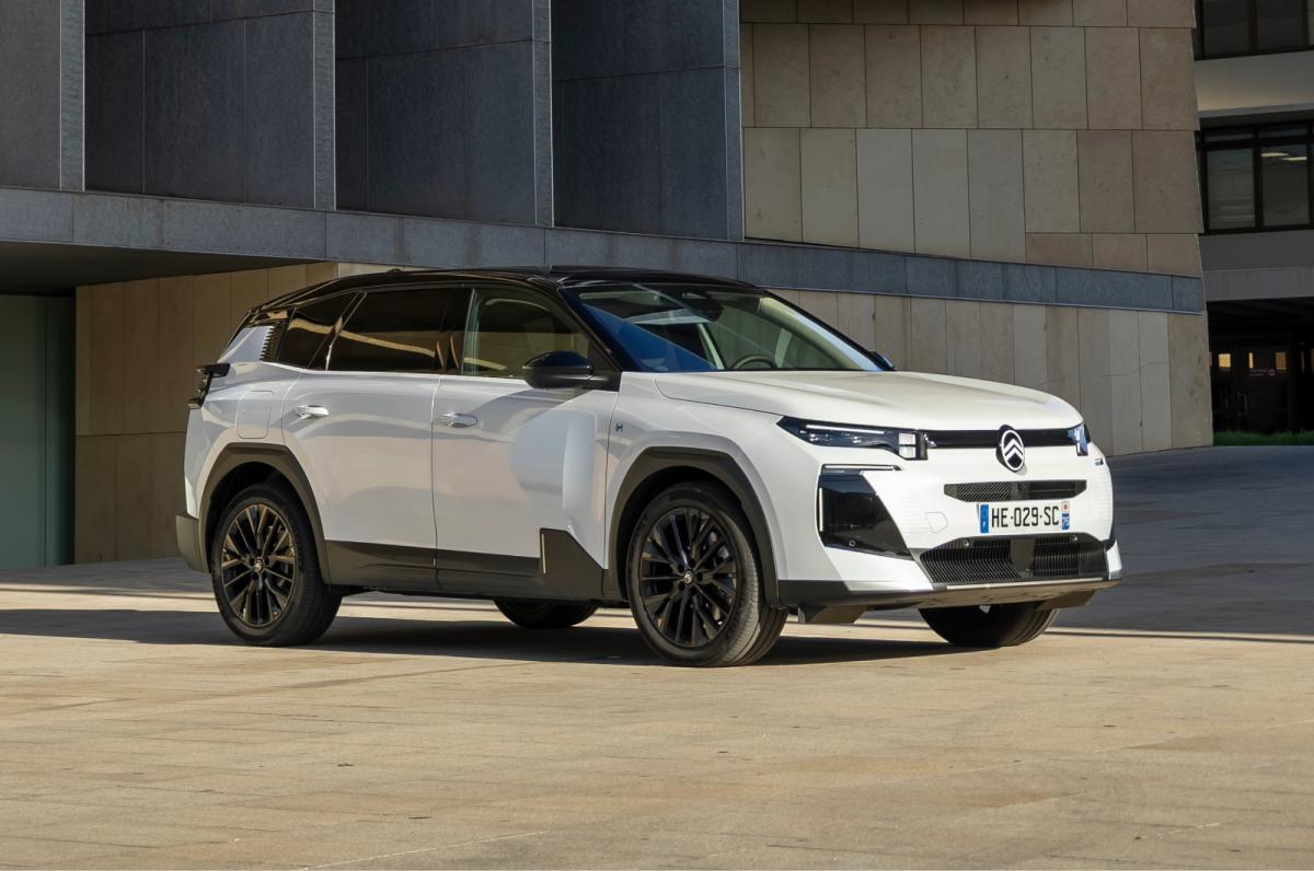 Citroën C5 Aircross static front right