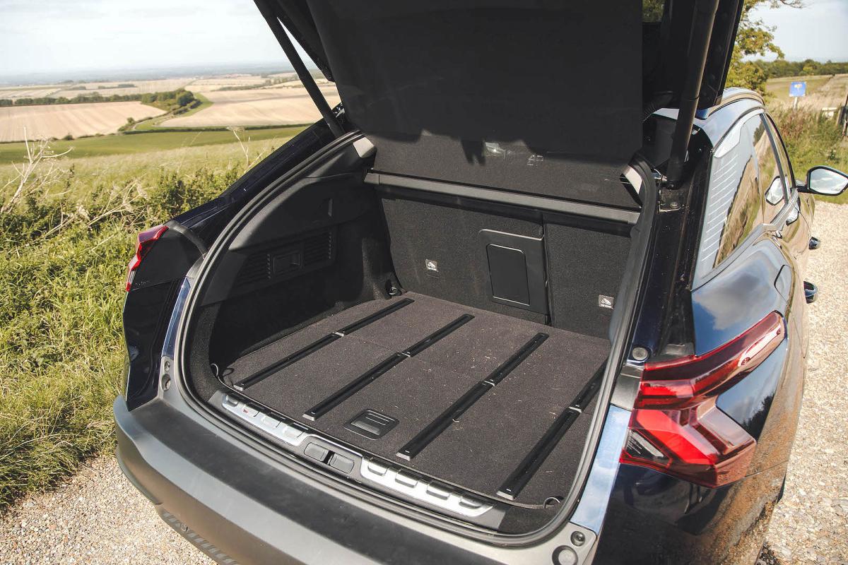 Citroën C5 X boot
