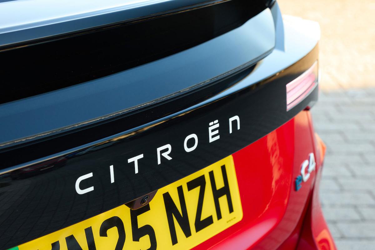 Citroën ë-C4 rear detail