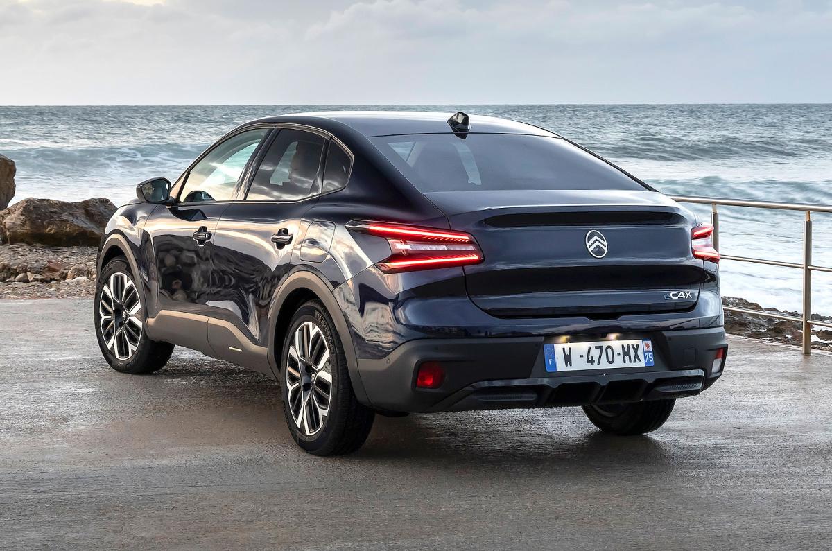 Citroën ë-C4 X rear left static