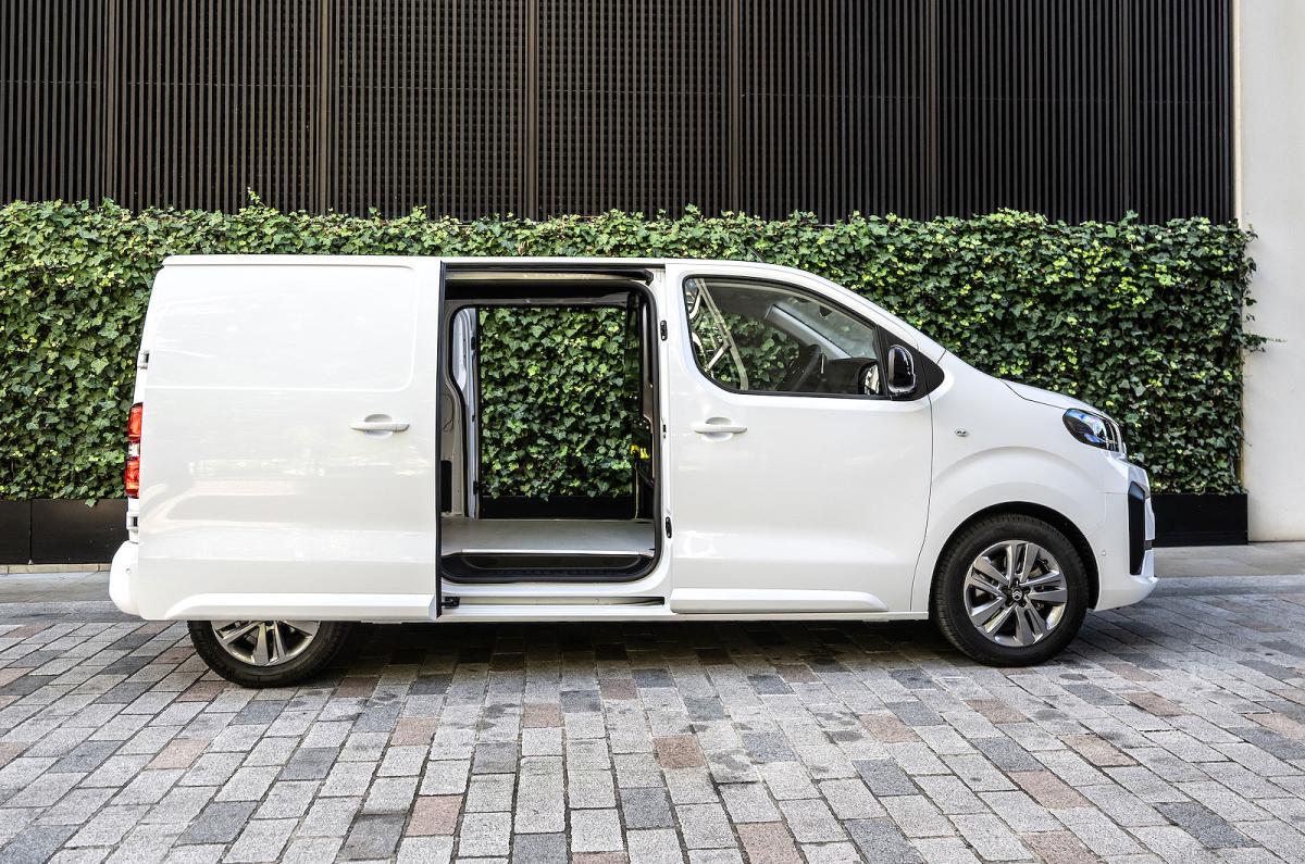 Citroën ë-Dispatch right static