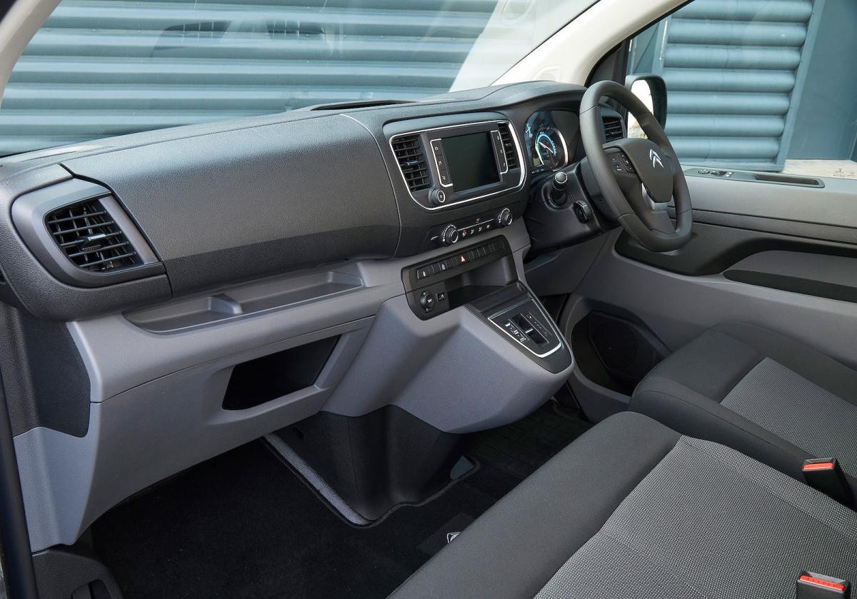 Citroen e-SpaceTourer interior dashboard