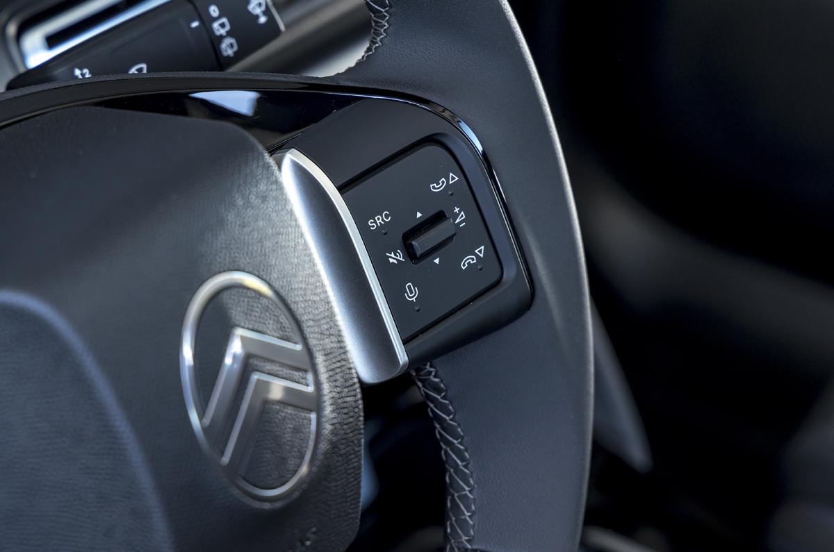 Citroën ë-C3 steering wheel detail