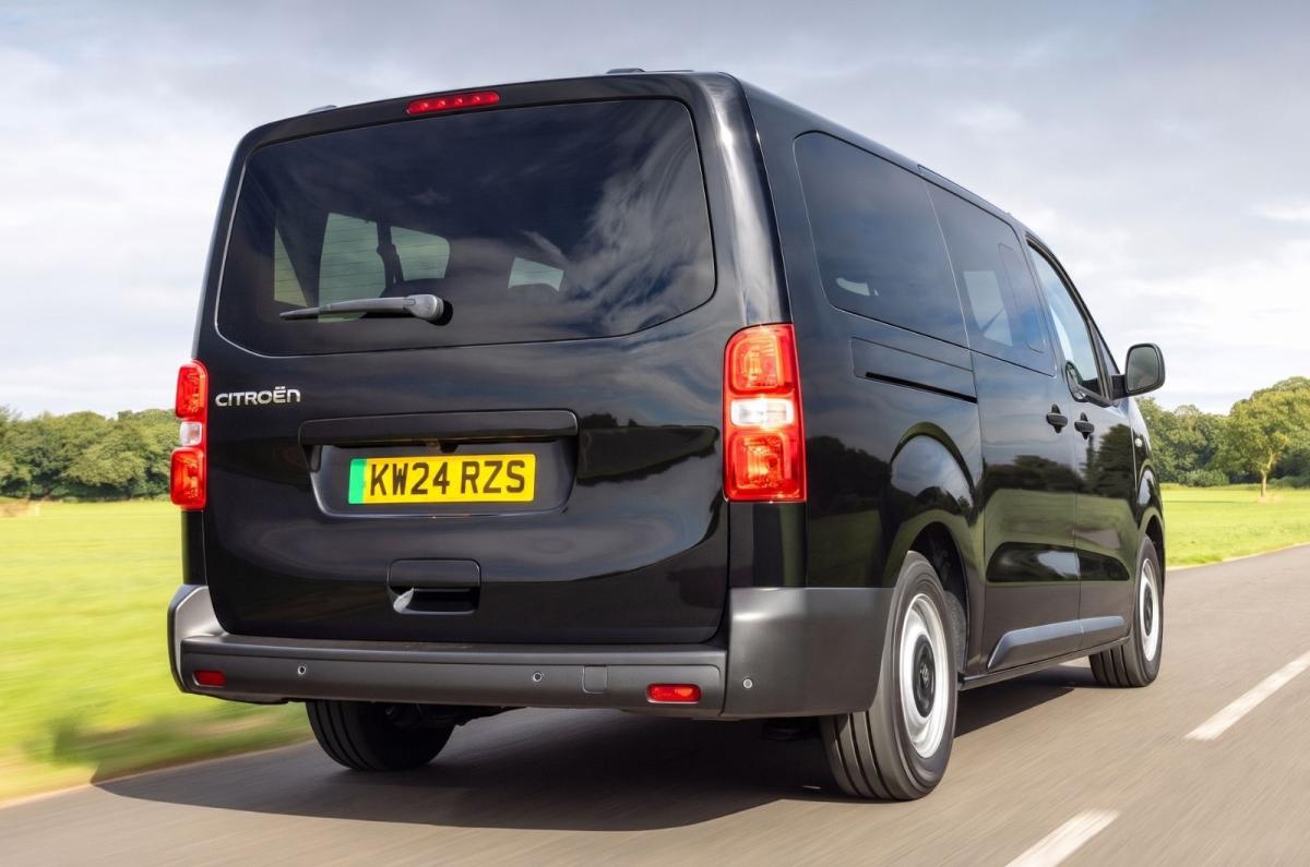Citroen Spacetourer rear dynamic
