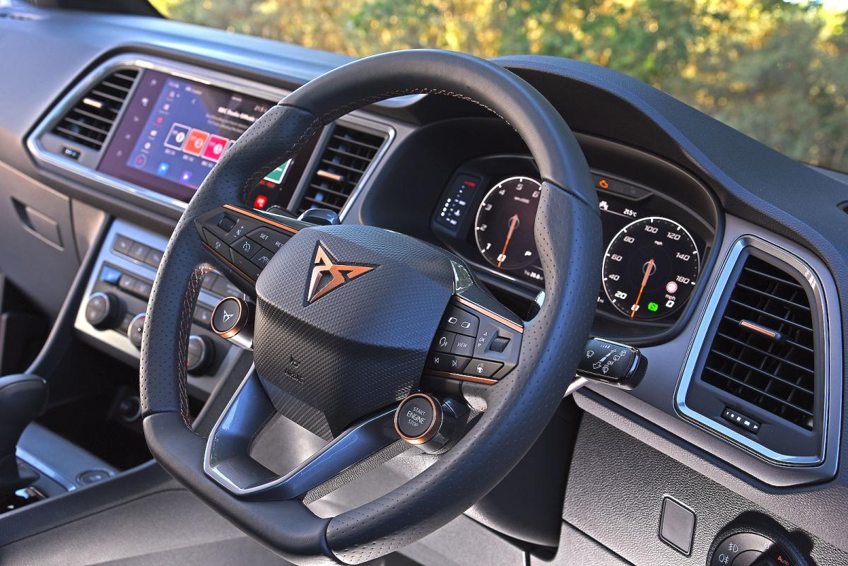 Cupra Ateca interior steering wheel