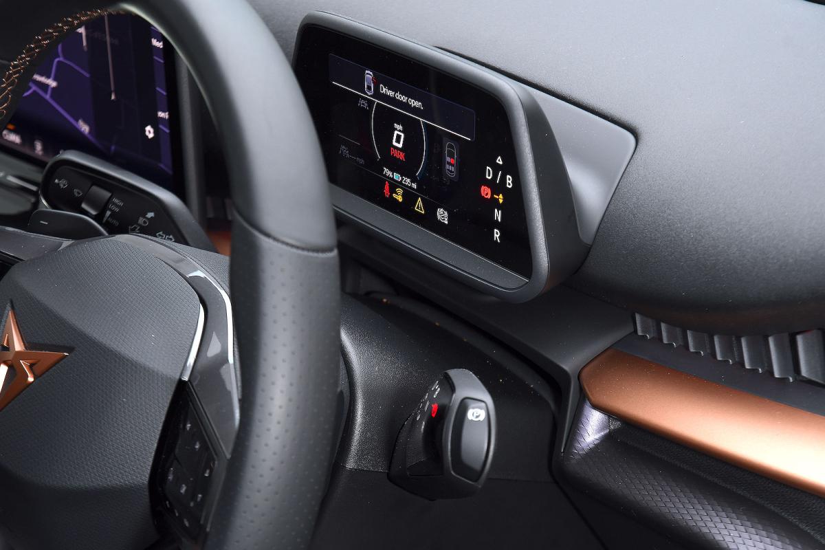 Cupra Tavascan driver display