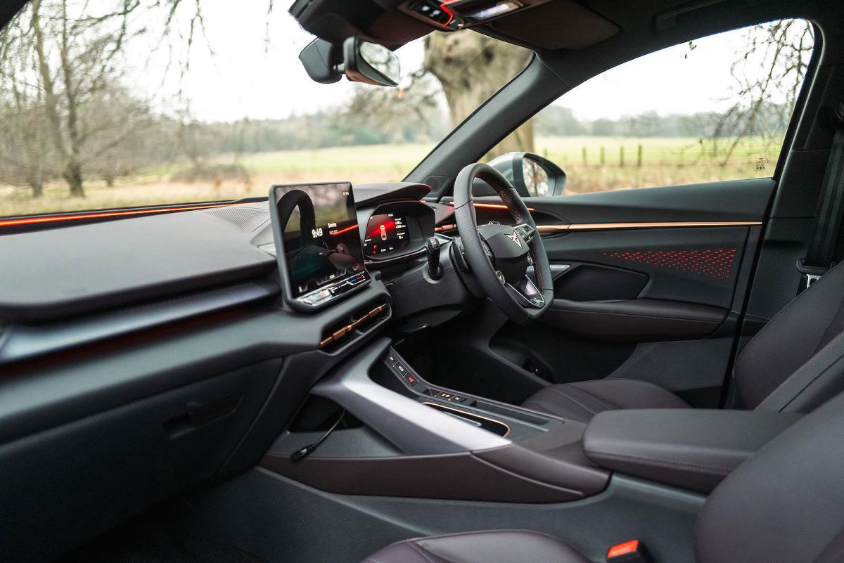 Cupra Terramar front seats