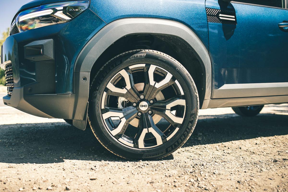 Dacia Bigster alloy wheel