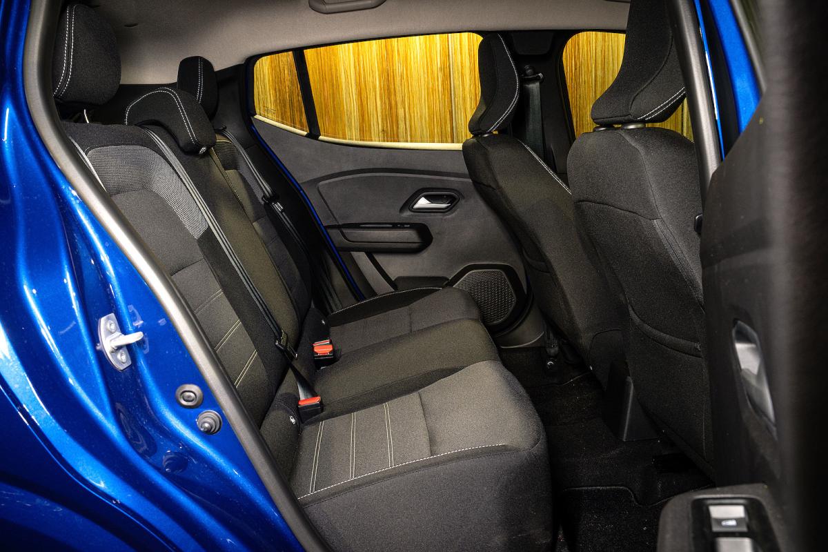 Dacia Sandero back seats
