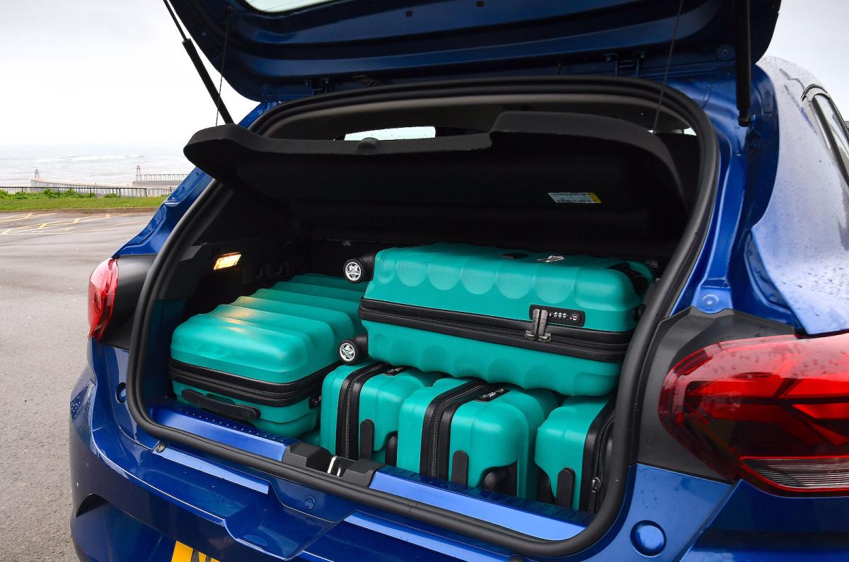 Dacia Sandero boot