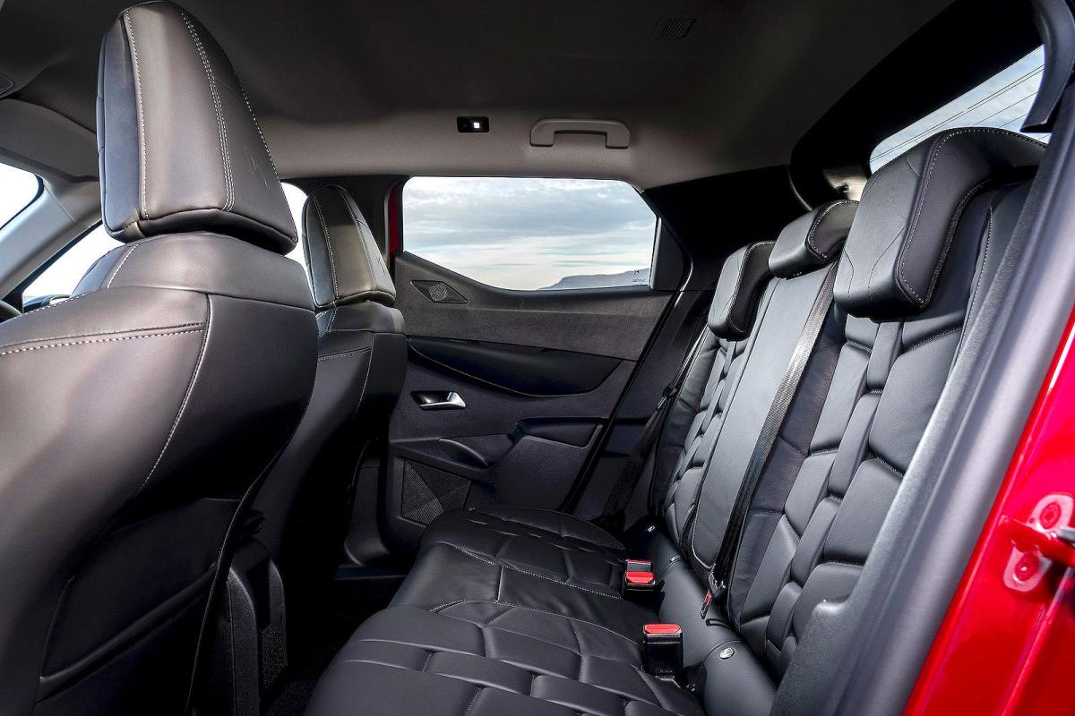 DS 3 interior back seats