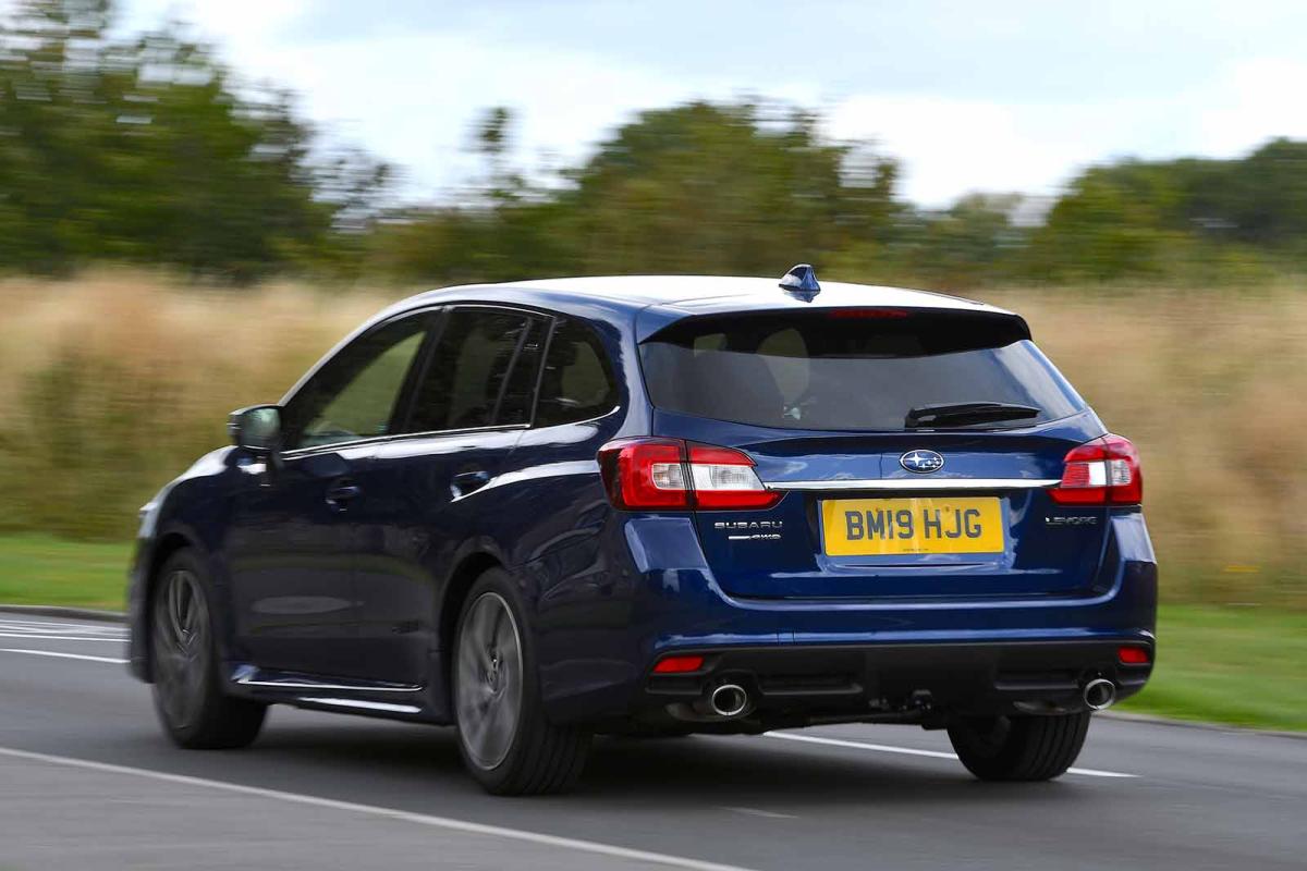 Subaru Levorg 2019 RHD left rear tracking