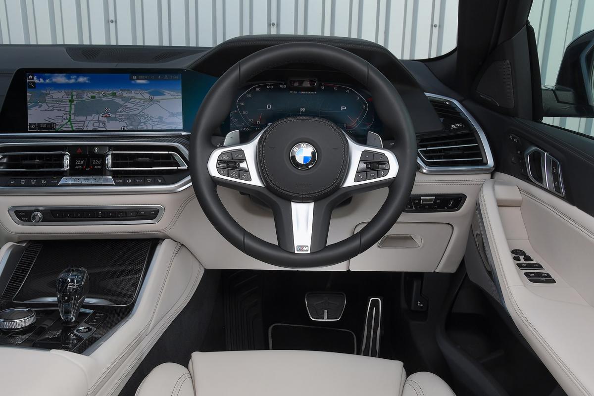 BMW X6 2021 RHD dashboard