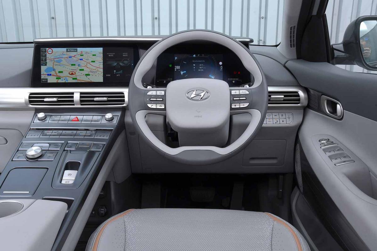 Hyundai Nexo dashboard